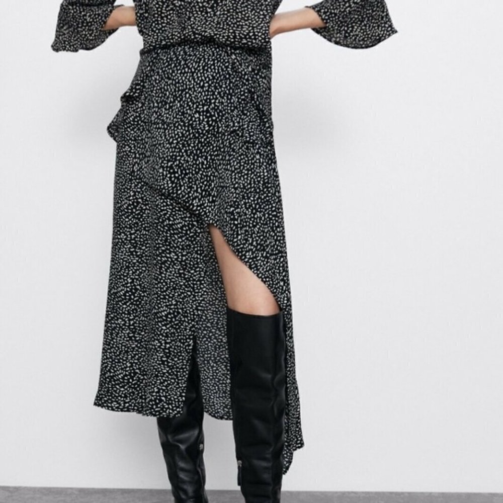 Zara Midi Wrap Ruffle Skirt Black White Small‎
